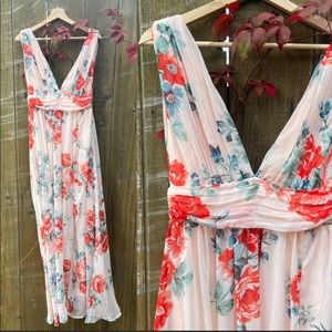 Blush Pink Chiffon Floral Print Maxi Dress 🌿